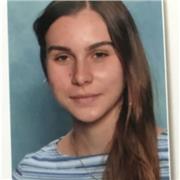 Donne des cours particuliers et aide aux devoirs dans la joie et la bonne humeur !